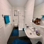 Bad mit Badewanne
